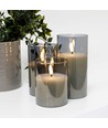 LED Bloklys sæt i gråtonet glas Ø7,5cm, 3 stk, flammeeffekt - Inkl. fjernbetjening og timer, 10/12,5/15cm høj, ægte stearin