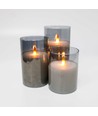 LED Blokklys sett i røykfarget glass Ø7,5cm, 3 stk, flammeeffekt - Inkl. fjernkontroll og timer, 10/12,5/15cm høy, ekte stearin