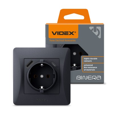 Enkel schuko-uttag - med USB-A och USB-C, svart