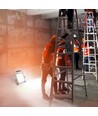 Projecteur LED 50W rechargeable - 1600lm, IP65, portable, lampe de chantier, 3 niveaux de luminosité, sortie USB-C
