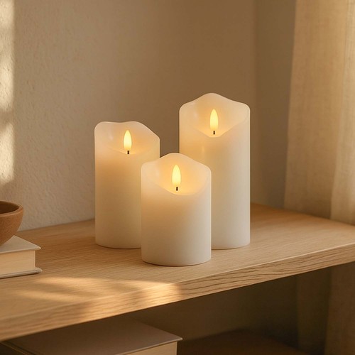 Set med 3 st. LED Blockljus 10cm, lågeffekt, vit - Ø7,5cm, 10/12,5/15cm, fjärrkontroll, timer, äkta vax