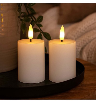 Bougies LED bloc, lot de 2, effet flamme, blanc - 7,5 cm de haut, Ø5 cm, fonctionne avec télécommande, cire véritable