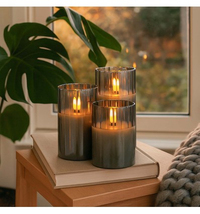 LED Blokklys sett i røykfarget glass Ø7,5cm, 3 stk, flammeeffekt - Inkl. fjernkontroll og timer, 10/12,5/15cm høy, ekte stearin