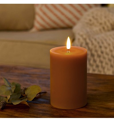 Bougie LED 10cm, aspect fondu, effet flamme - Ø7,5cm, télécommande, vraie cire, marron