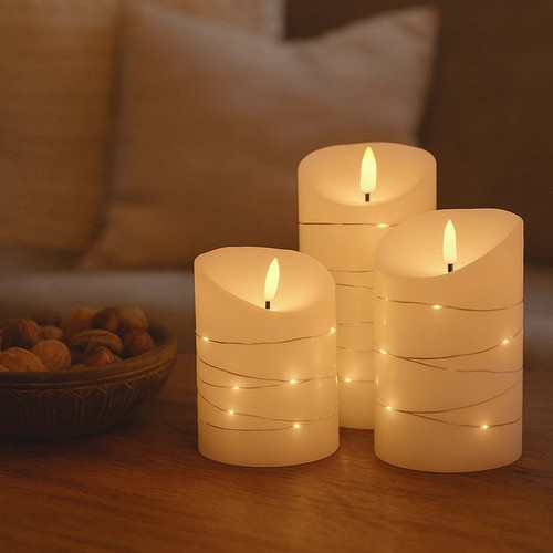 Bougies LED lot de 3 avec guirlande, effet flamme - Ø7,5cm, 10/12,5/15cm, télécommande, minuterie, véritable cire