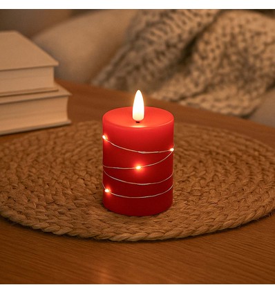 Bougie LED avec guirlande, 10cm, effet flamme - Ø7,5cm, télécommande, vraie cire, rouge