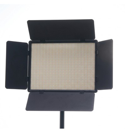 200W LED-lyspanel til foto og video - Inkl. Barndoors, Justerbar CCT og 8 effekter